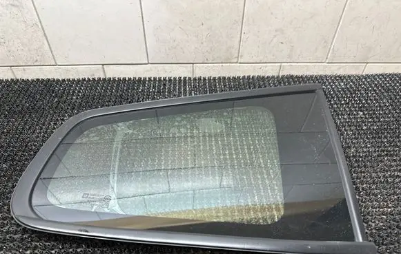 Chevrolet Orlando Rear side window 95026340