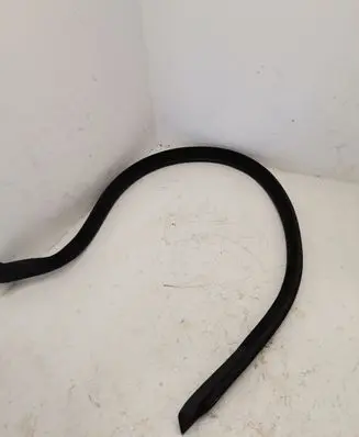 BMW M4 F82 F83 Front door rubber seal 7279741