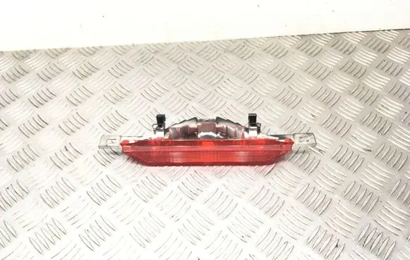 Toyota Corolla E120 E130 Third/center stoplight E111675 52023