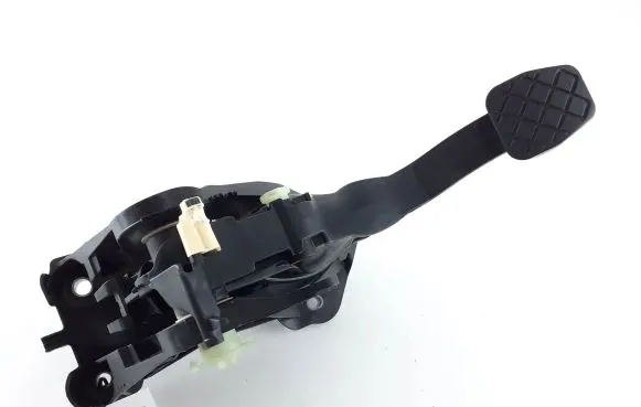 Volkswagen Golf VII Clutch pedal 5Q1721059GG