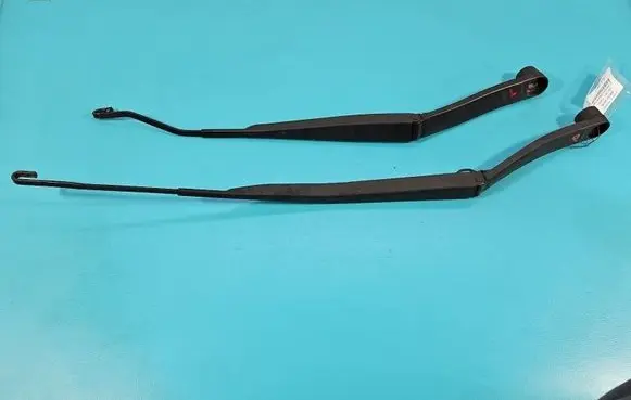 Hyundai H-1, Starex, Satellite Front wiper blade arm W7541 IMPRK1566274