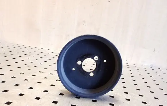 Volkswagen Touareg I Water pump pulley 059121031L
