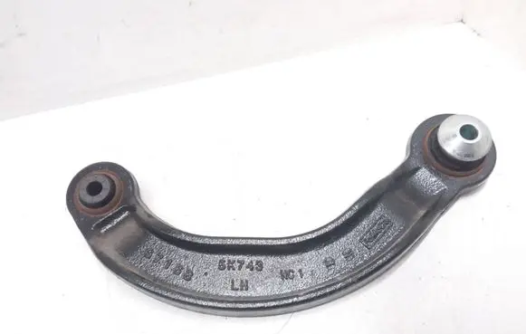 Rear control arm