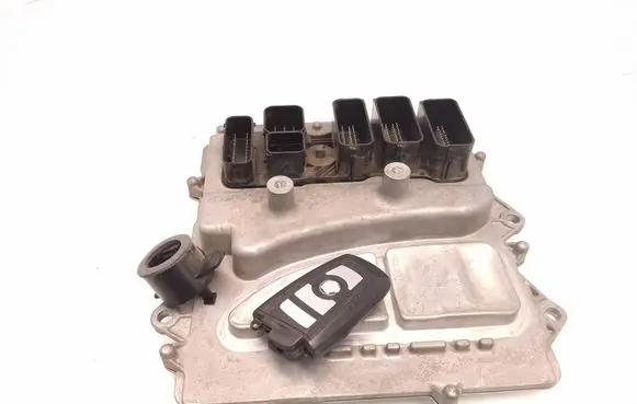 BMW 3 F30 F35 F31 Engine ECU kit and lock set 7649279 0261S08612 170041087