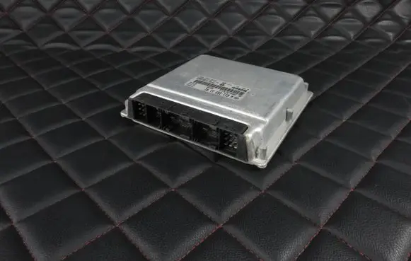 Mercedes-Benz Sprinter W906 Engine control unit/module 0281011747 A6111531191 1279H05949
