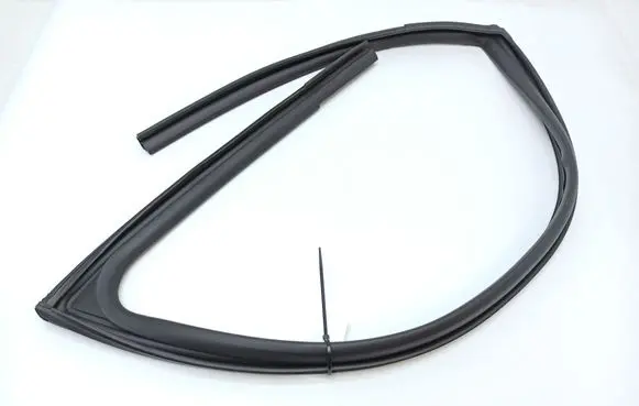 Hyundai Ioniq 5 Rubber seal front door window/glass 11111