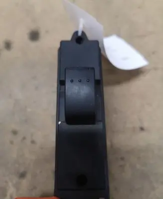 Mazda 3 I Electric window control switch 03123110