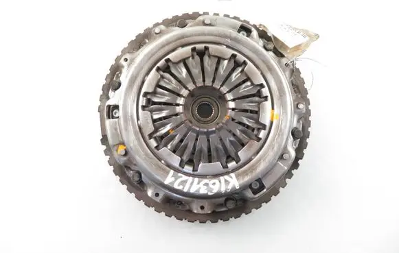 Renault Clio III Flywheel 8200404791 010812A0745