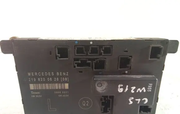Mercedes-Benz CLS C219 Door control unit/module 2198200626 00005021