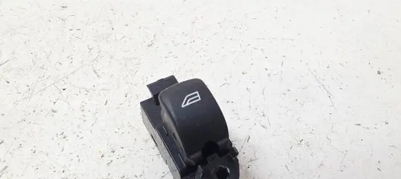 Volvo V40 Electric window control switch 31394840 15W133