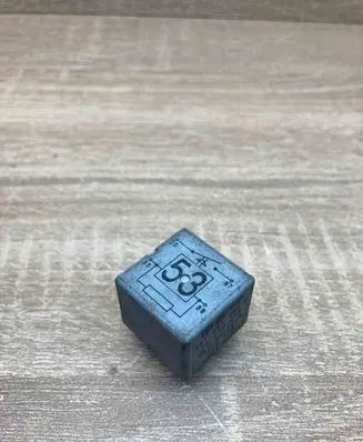 Audi A4 S4 B6 8E 8H Other relay 141951253B 20240072