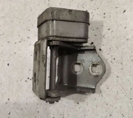 Renault Scenic II - Grand scenic II Rear door lower hinge