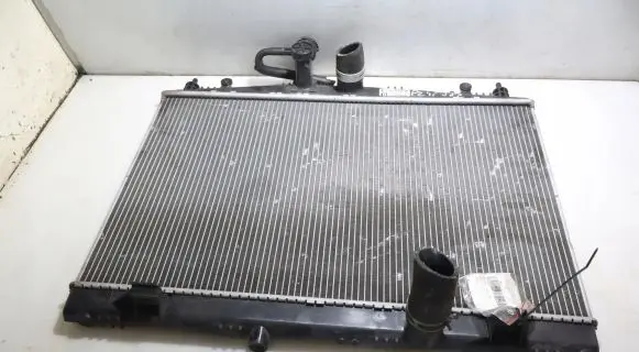 Nissan Juke I F15 Coolant radiator