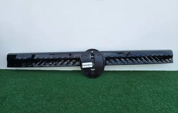 Citroen Jumpy Front grill 9862860680