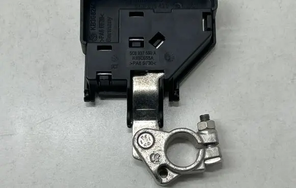 Volkswagen PASSAT B8 Positive cable (battery) 3G0941824