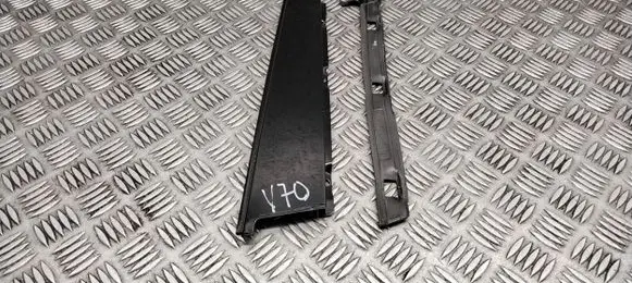 Volvo V70 Rear door glass trim molding 30799057 30779894