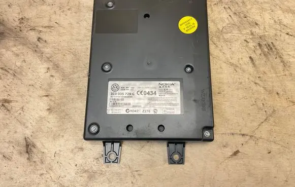 Volkswagen Golf V Bluetooth control unit module 3C0035729G