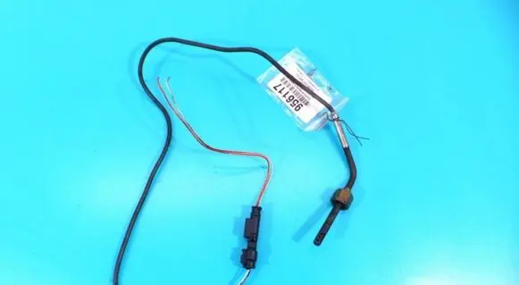 Mercedes-Benz R W251 Exhaust gas temperature sensor A0051534528 IMPRK956117