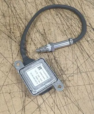 Mercedes-Benz C W205 Lambda probe sensor A0009059603