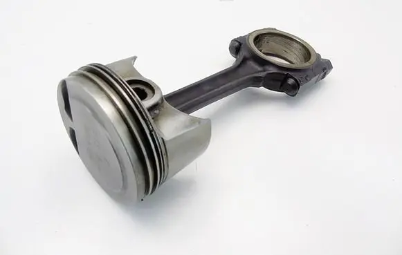 Peugeot 307 Piston with connecting rod ET3