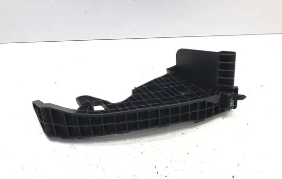 Honda e:Ny1 Front bumper mounting bracket 7129031AH0