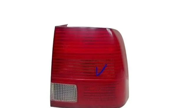 Volkswagen PASSAT B5 Rear/tail lights 154065KAS 154065