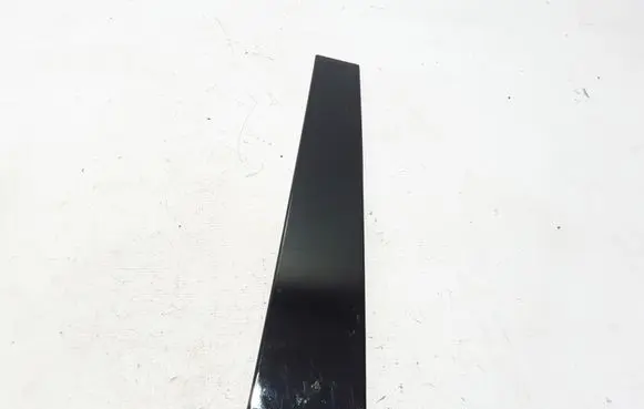 Chrysler Pacifica Other front door trim element 68187812AB
