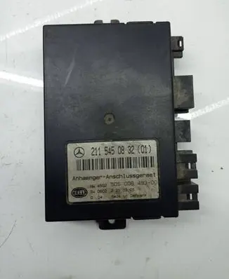 Mercedes-Benz E W211 Tow bar trailer control unit/module 2115450832
