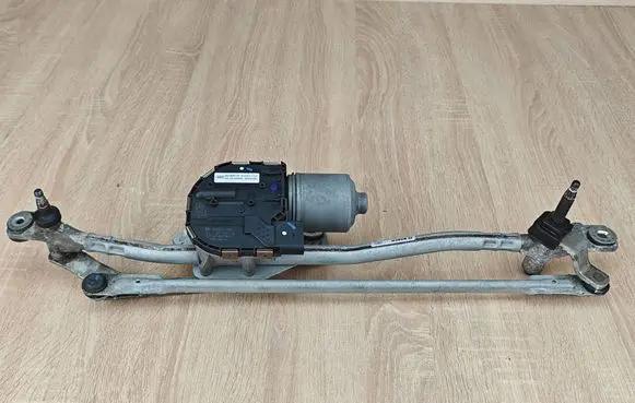 Audi A6 S6 C7 4G Front wiper linkage and motor 4G1955119 4G1955023C
