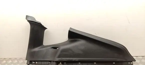Tesla Model Y (C) pillar trim 162225300D