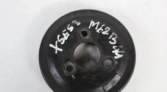 BMW X5 E53 Power steering pump