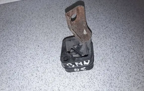 Muffler mount bracket/holder