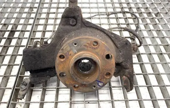 Fiat Grande Punto Front wheel hub spindle knuckle