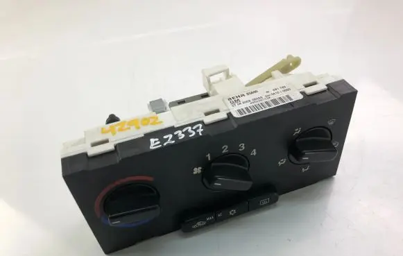 Opel Zafira A Interior fan control switch B5690733