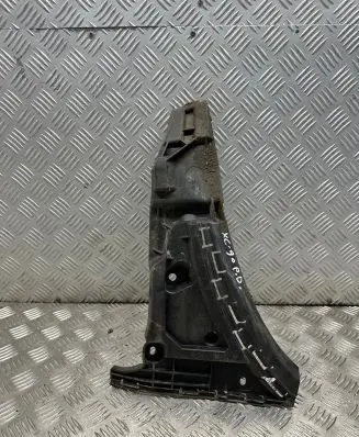 Volvo XC90 Front bumper mounting bracket 30698129