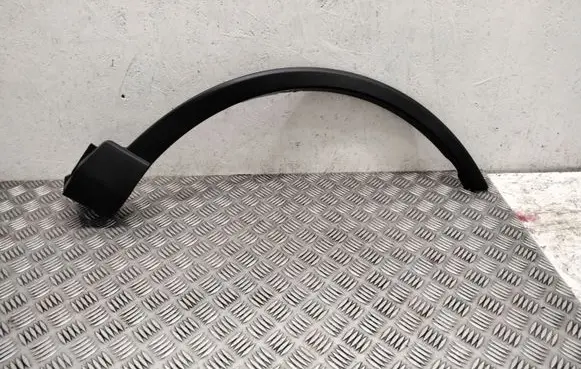 Toyota RAV 4 (XA40) Front arch trim 7560142100
