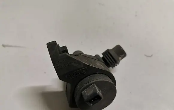 BMW 7 E65 E66 Electric auxiliary coolant/water pump 6922990