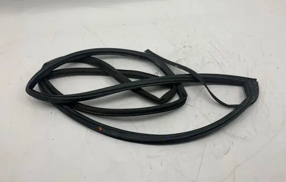 Hyundai Tucson JM Rubber seal rear door