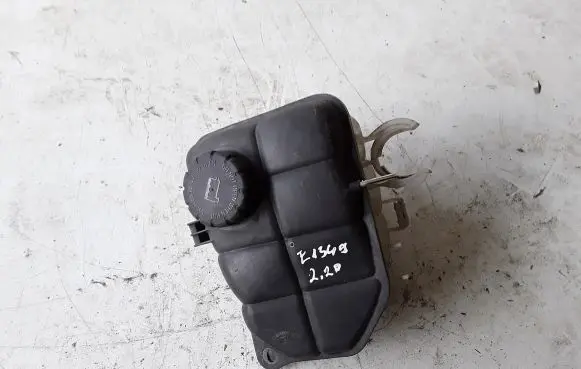 Mercedes-Benz C W203 Coolant expansion tank/reservoir 2035000049