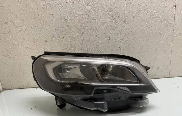 Peugeot Expert Headlight/headlamp 9808572580