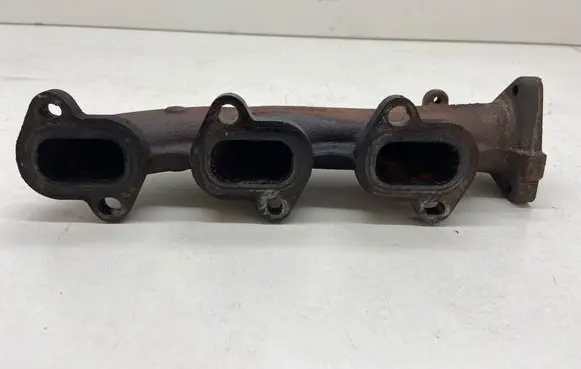 Audi A6 S6 C6 4F Exhaust manifold 059253033P