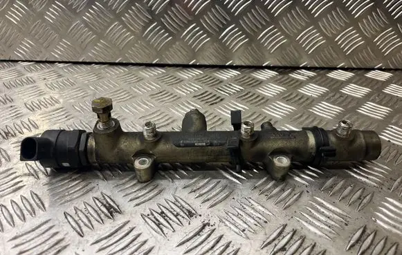 Audi A6 S6 C6 4F Fuel main line pipe 05913009J