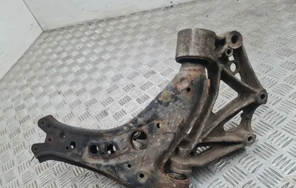 Volkswagen Polo Front lower control arm/wishbone