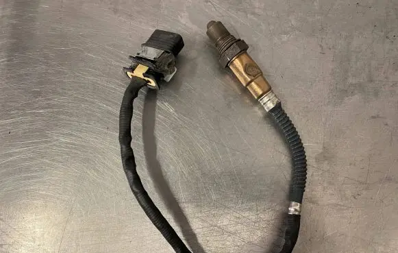 BMW M4 F82 F83 Lambda probe sensor 0258027090 7849485 859041