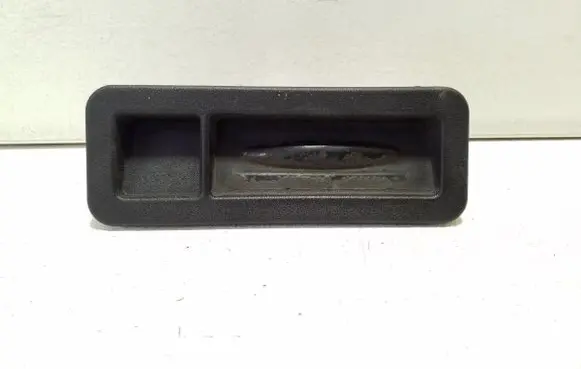 Jeep Cherokee Tailgate opening switch 94100383002
