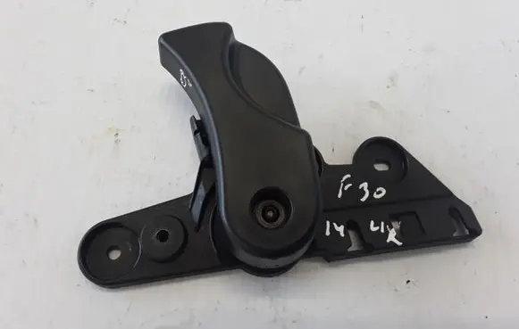 BMW 3 F30 F35 F31 Engine bonnet (hood) release handle 7221914