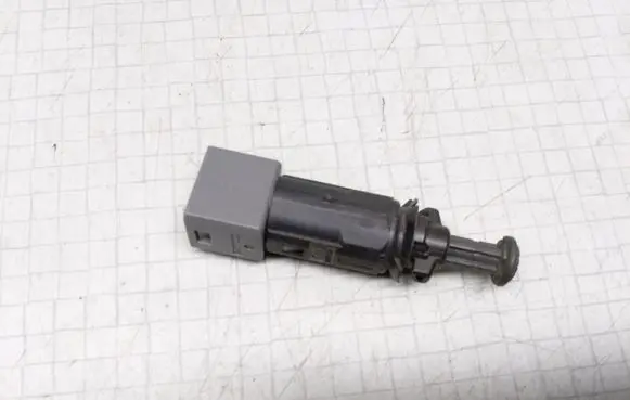 Renault Laguna II Brake pedal sensor switch 110894