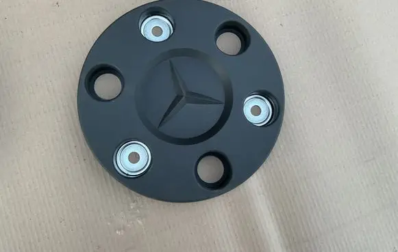 Mercedes-Benz Sprinter W907 W910 R16 wheel hub/cap/trim A9064000225