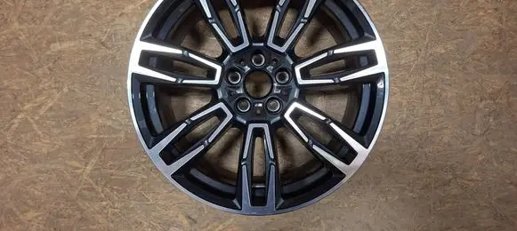 BMW i5 G60 R19 alloy rim 5A324E0 K276K61