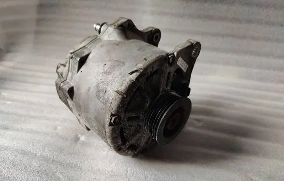 Audi A6 C7 Generator/alternator 079903015P 14V190A LR1190950E